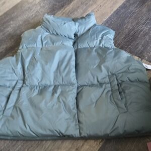 Old Navy Sky Mint Puffer Vest